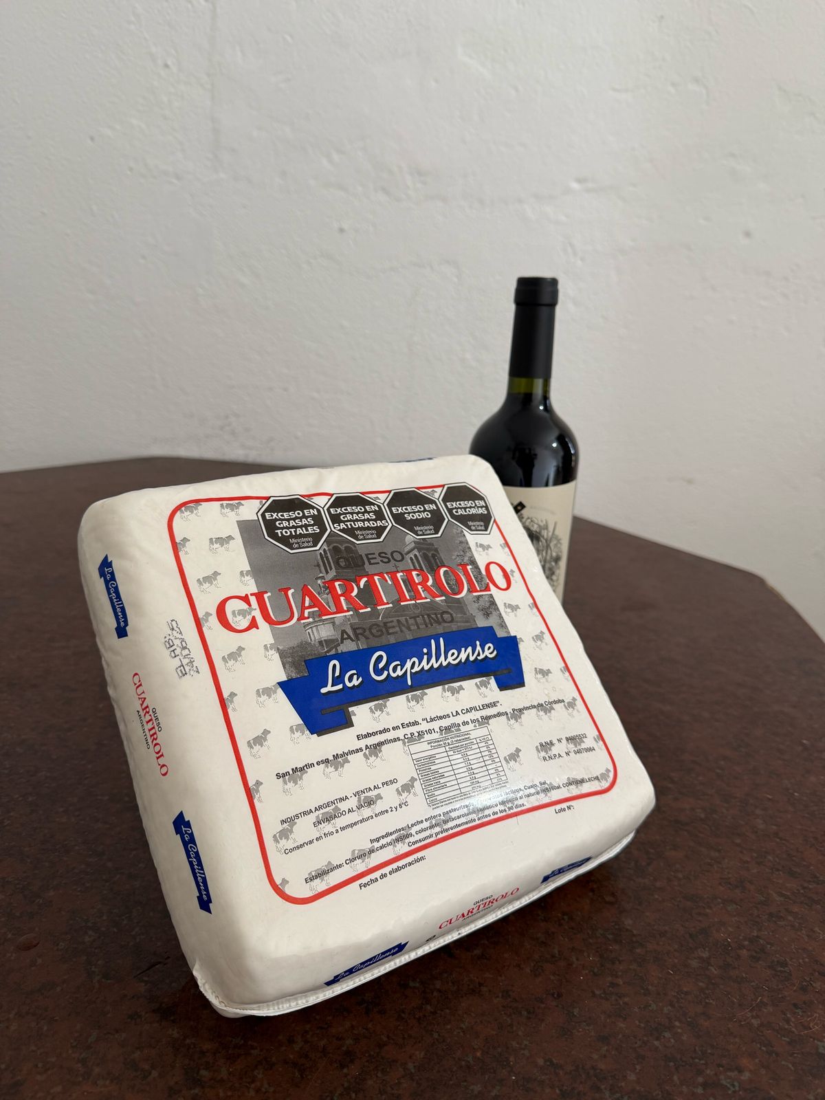 Queso Cremoso La Capillense / horma 4,4 kg.