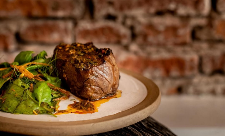 Los mejores lugares para comer bife de chorizo en Córdoba