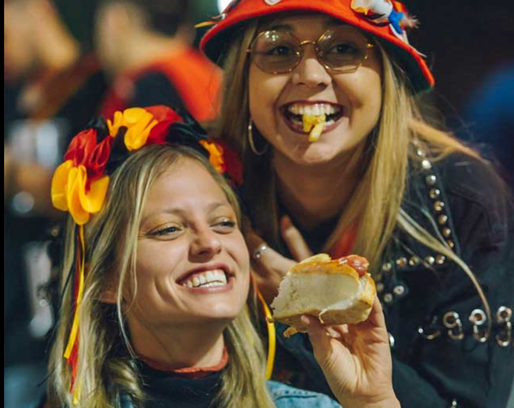 Oktoberfest 2026: toda la grilla de espectáculos y las salchichas que tenés que probar sí o sí